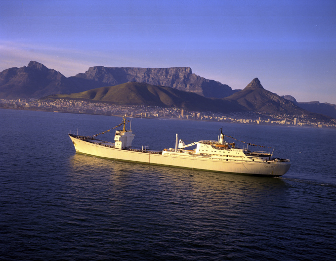The NS OTTO HAHN off Cape Town