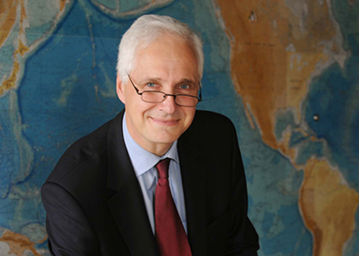 Prof. Dr. Martin Claussen.