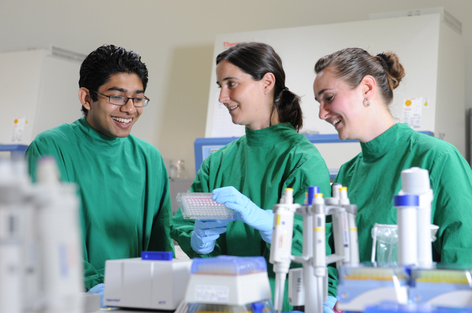 Hereon PhD students in the laboratory